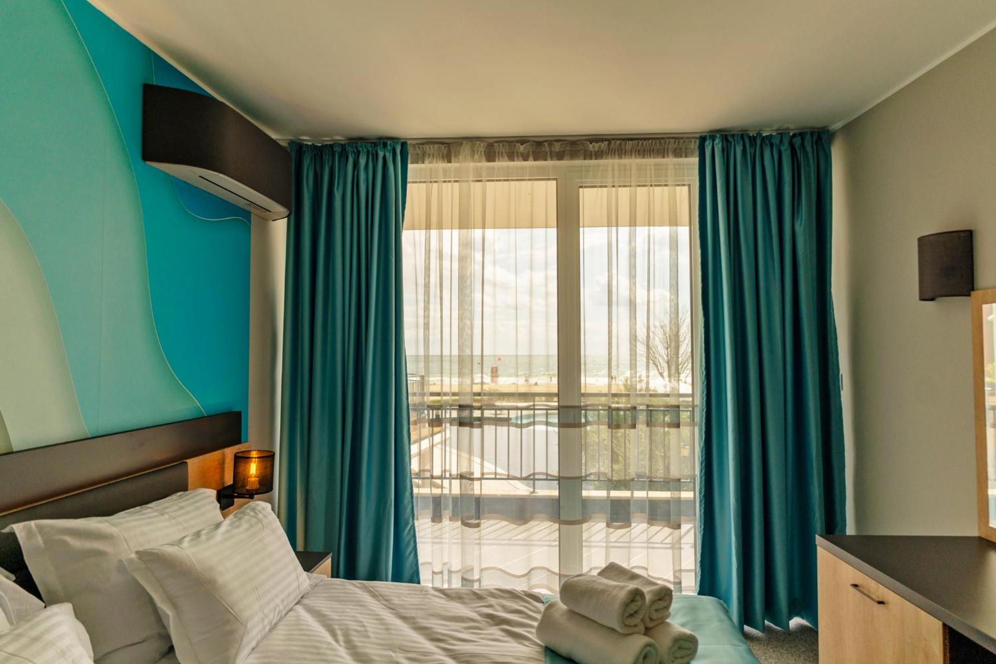 Hotel Heaven 3*